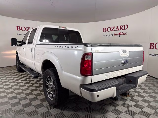 2015 White Platinum Metallic Tri-Coat Ford Super Duty F-250 SRW Platinum 4X4 Truck