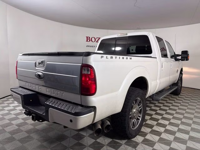2015 White Platinum Metallic Tri-Coat Ford Super Duty F-250 SRW Platinum 4X4 Truck