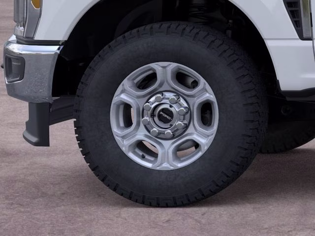 2026 Oxford White Ford Super Duty F-250 SRW XLT 4X4 Truck