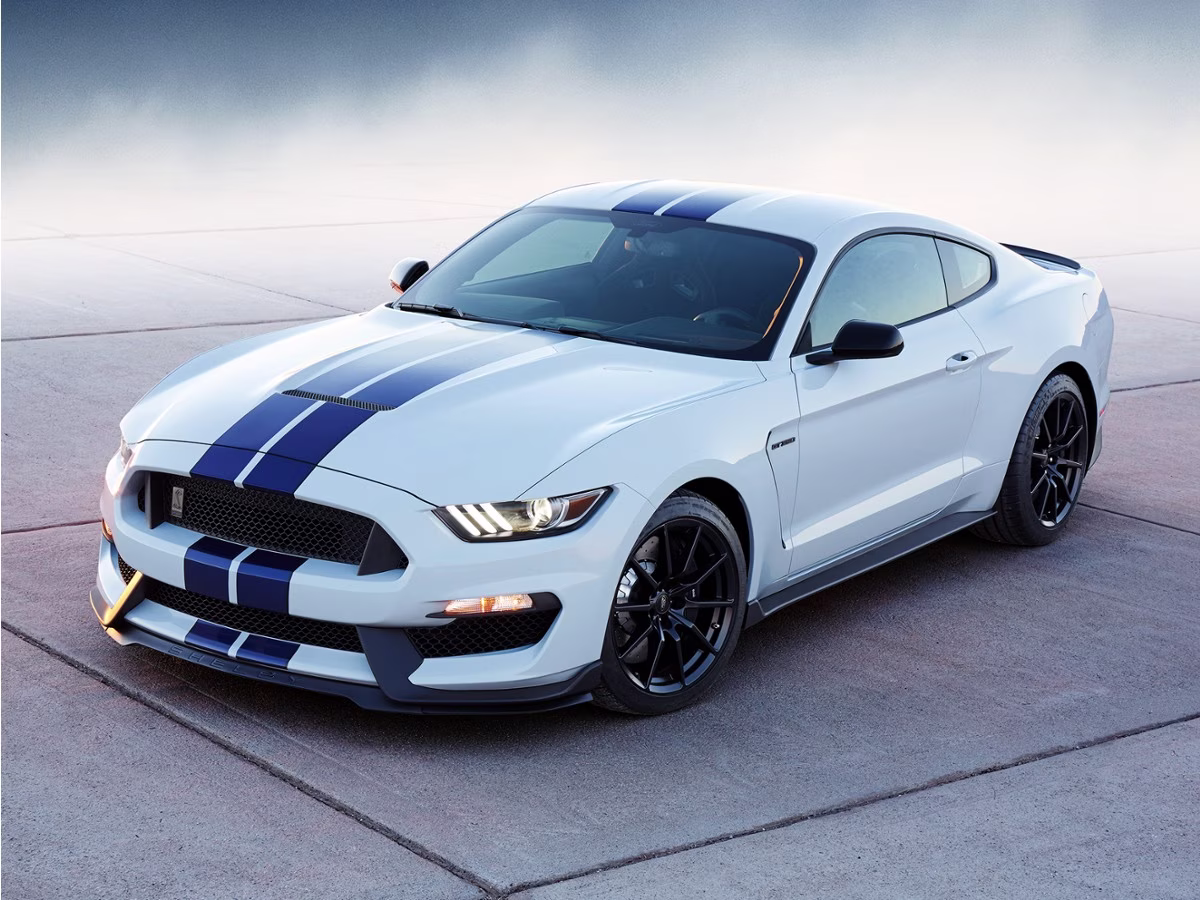 2016 Ford Mustang RWD Coupe