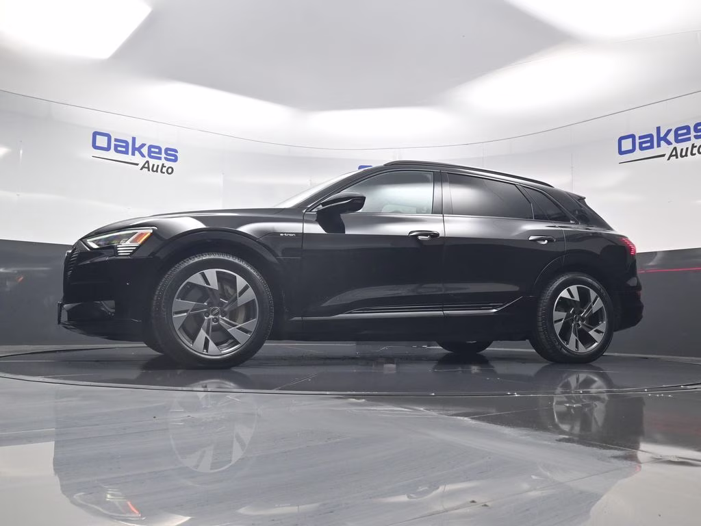 2022 Black Metallic Audi e-tron Premium AWD SUV