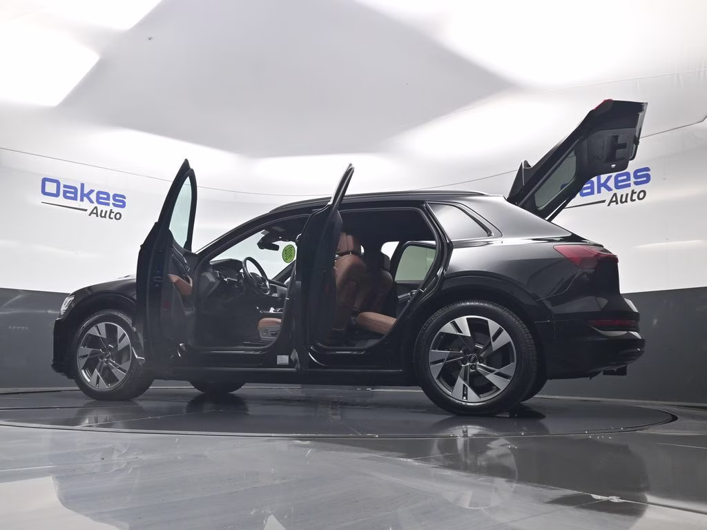 2022 Black Metallic Audi e-tron Premium AWD SUV