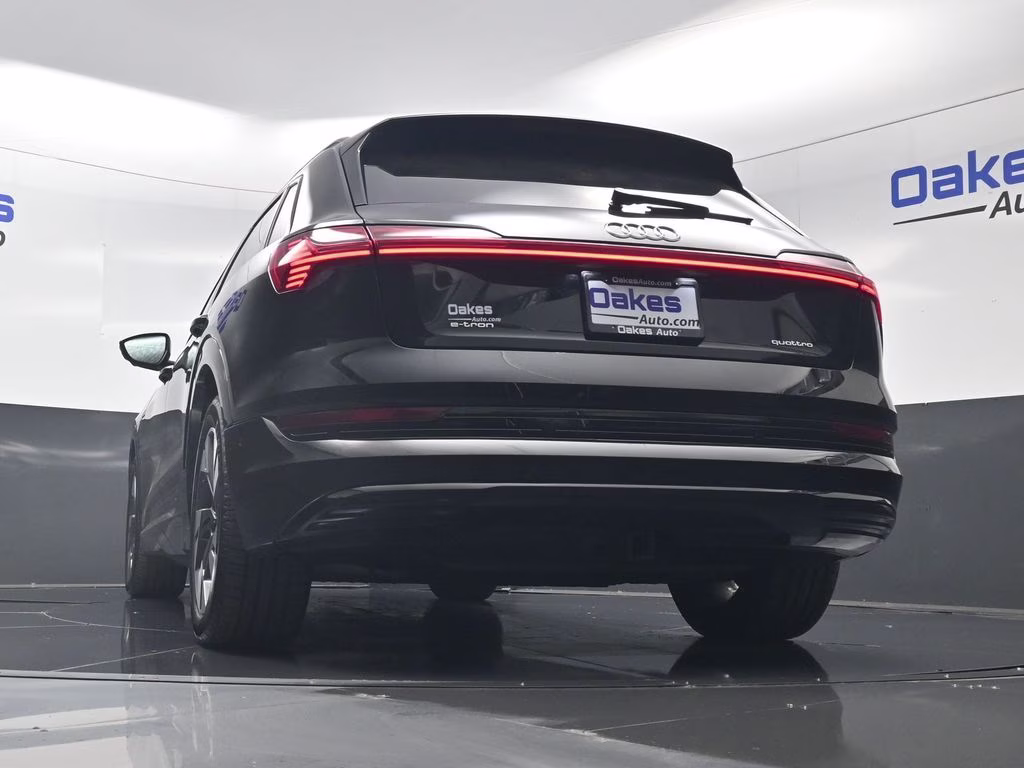 2022 Black Metallic Audi e-tron Premium AWD SUV