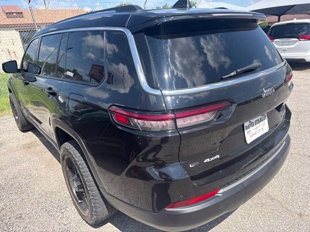 2022 Diamond Black Jeep Grand Cherokee L Limited 4X4 SUV