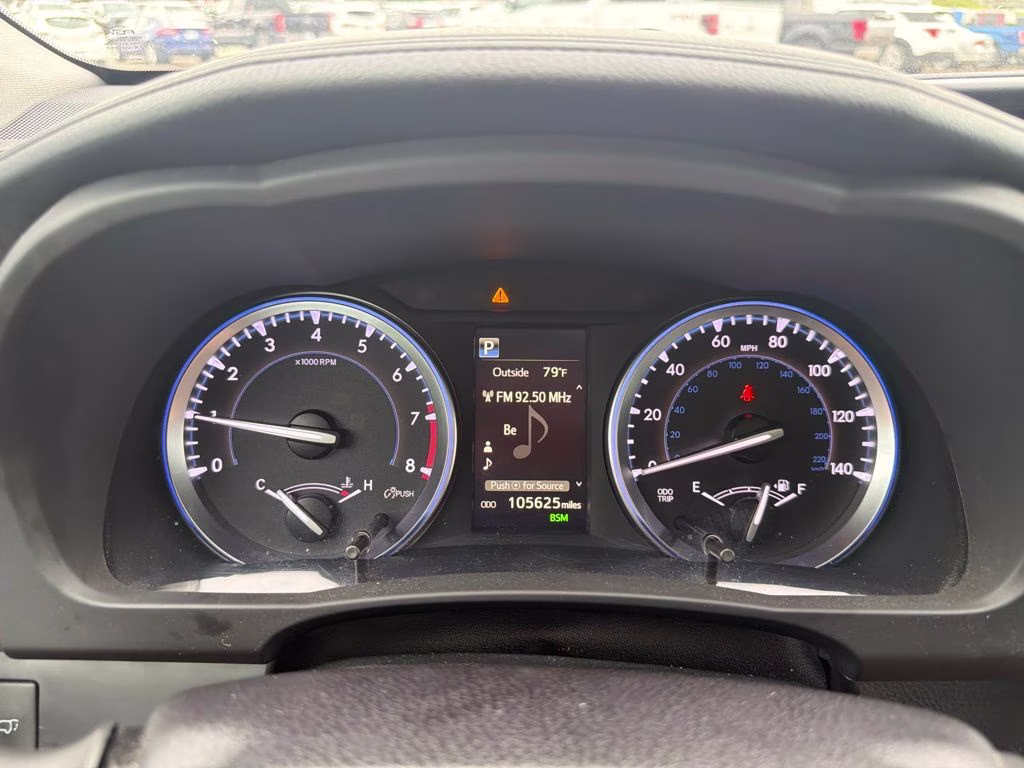 2017 Predawn Gray Mica Toyota Highlander SE AWD SUV