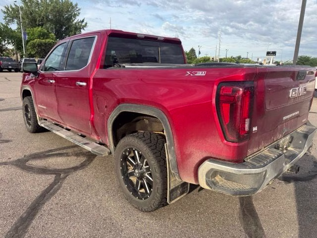 2024 Volcanic Red Tintcoat GMC Sierra 1500 SLT 4X4 Truck