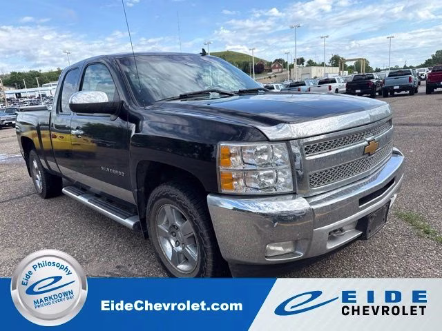 2013 Black Chevrolet Silverado 1500 LT 4X4 Truck