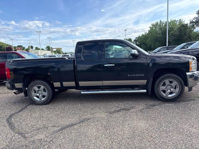 2013 Black Chevrolet Silverado 1500 LT 4X4 Truck
