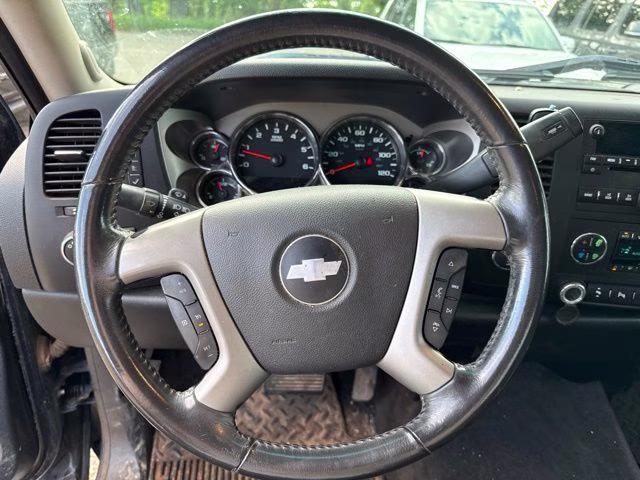 2013 Black Chevrolet Silverado 1500 LT 4X4 Truck