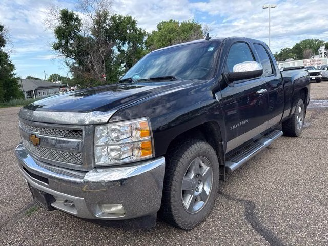 2013 Black Chevrolet Silverado 1500 LT 4X4 Truck