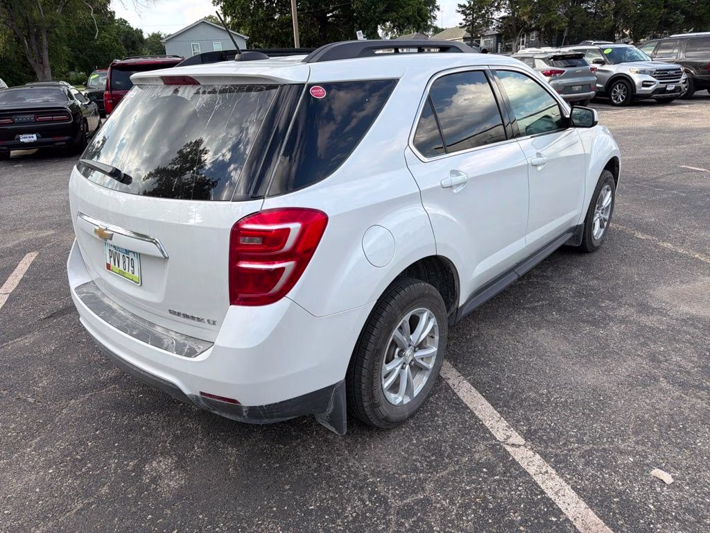2016 Iridescent Pearl Tricoat Chevrolet Equinox LT FWD SUV