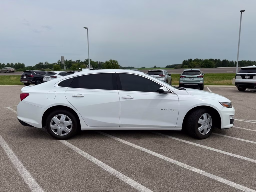 Used 2023 Chevrolet Malibu 1LT with VIN 1G1ZD5ST6PF167656 for sale in Spring Valley, Minnesota