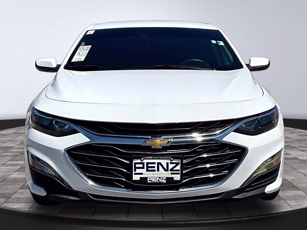 Used 2023 Chevrolet Malibu 1LT with VIN 1G1ZD5ST6PF167656 for sale in Spring Valley, Minnesota