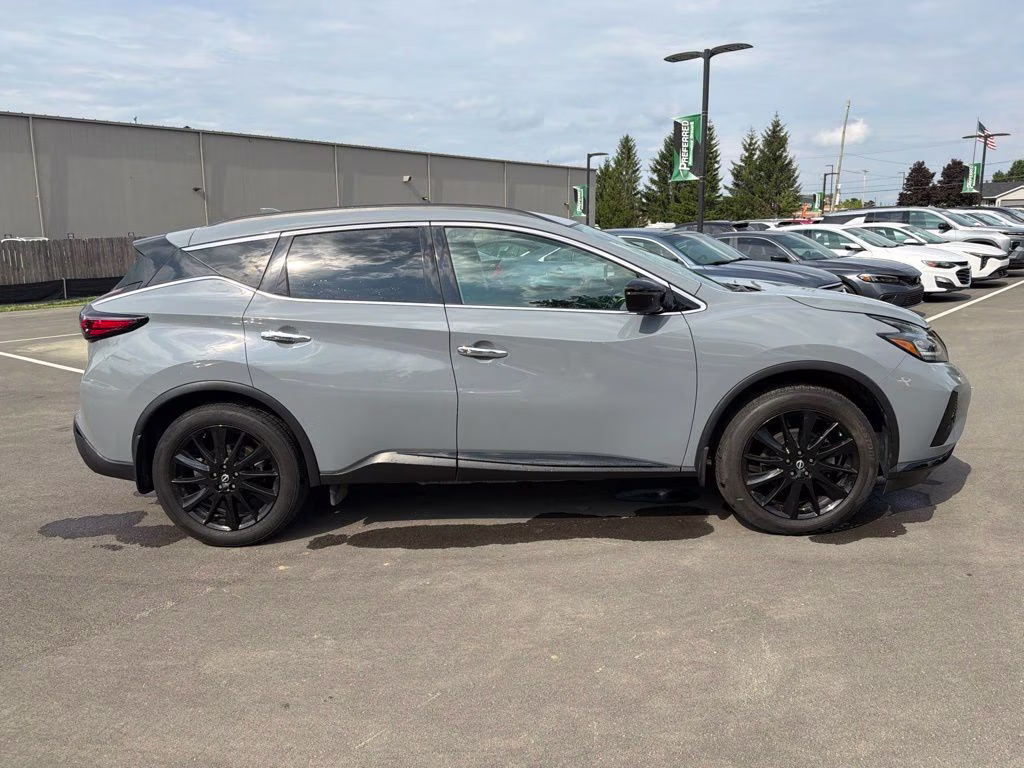 2023 Boulder Gray Pearl Nissan Murano SV AWD SUV