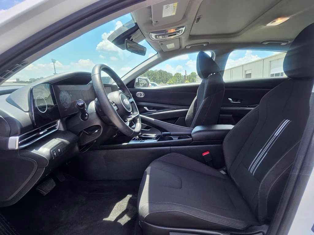 2025 Serenity White Hyundai Elantra SEL Convenience FWD Sedan