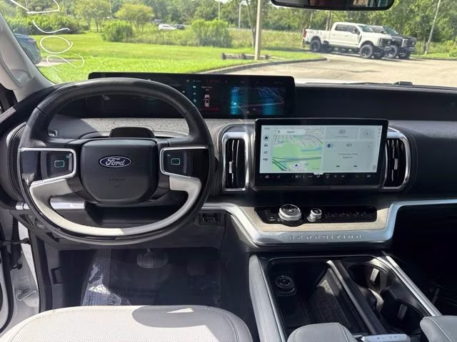 2025 Oxford White Ford Expedition Max Platinum 4X4 SUV
