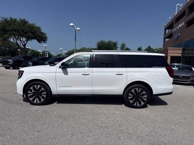 2025 Oxford White Ford Expedition Max Platinum 4X4 SUV