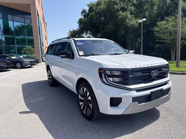 2025 Oxford White Ford Expedition Max Platinum 4X4 SUV