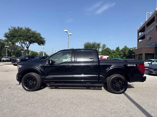2024 Agate Black Metallic Ford F-150 LARIAT Crew Cab Pickup 4X4 Truck
