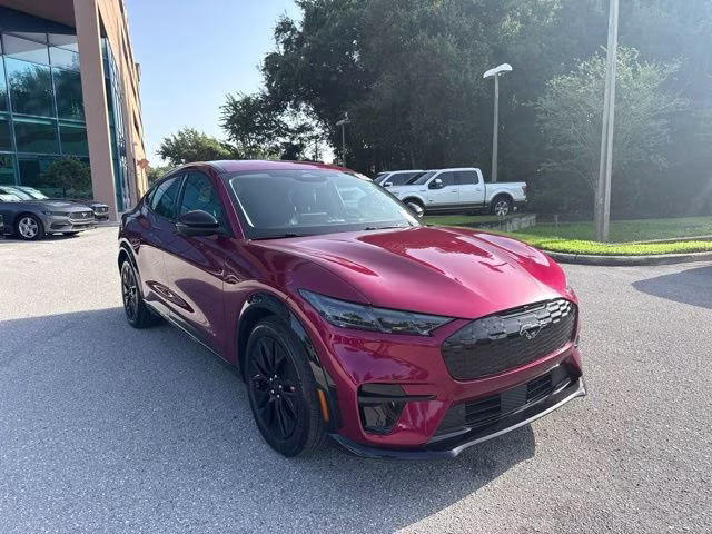 2025 Molten Magenta Metallic Tinted Clearcoat Ford Mustang Mach-E Premium RWD SUV