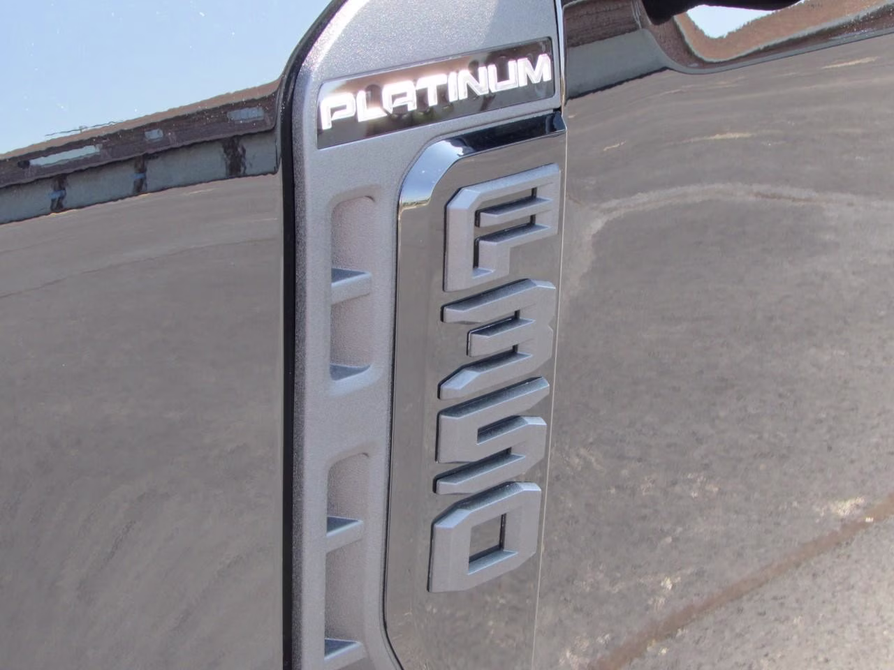 2026 Agate Black Metallic Ford Super Duty F-350 SRW 4WD Crew Cab Box 4X4 Truck