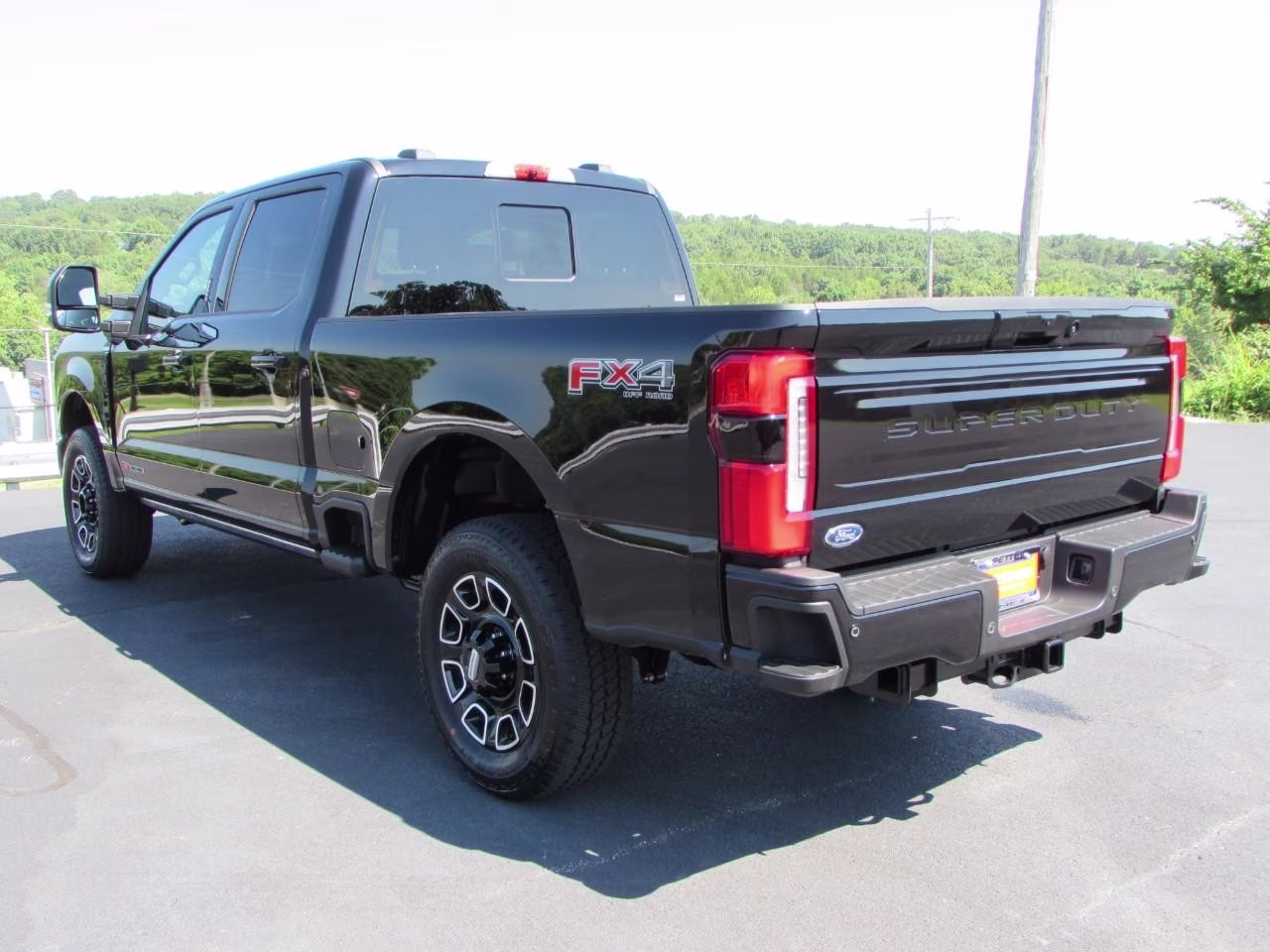 2026 Agate Black Metallic Ford Super Duty F-350 SRW 4WD Crew Cab Box 4X4 Truck