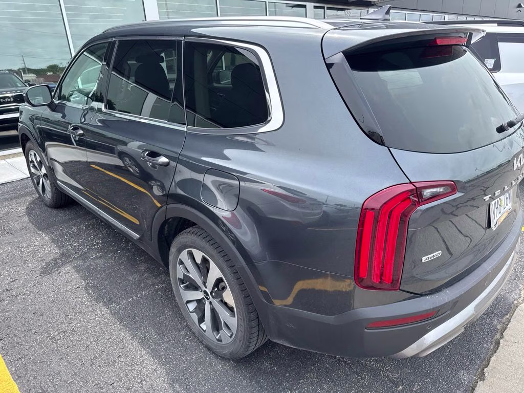 2022 Gravity Gray Kia Telluride EX AWD SUV