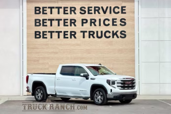 2023 White GMC Sierra 1500 SLE 4X4 Truck