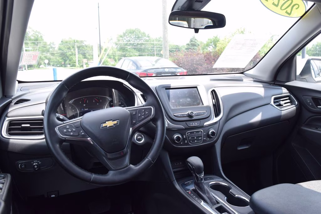 2024 Summit White Chevrolet Equinox LT AWD SUV