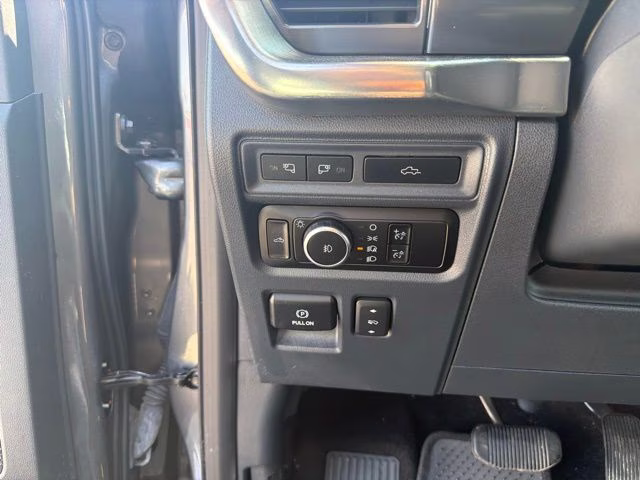 2023 Gray Ford F-150 Lariat 4X4 Truck