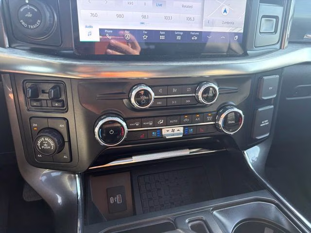 2023 Gray Ford F-150 Lariat 4X4 Truck