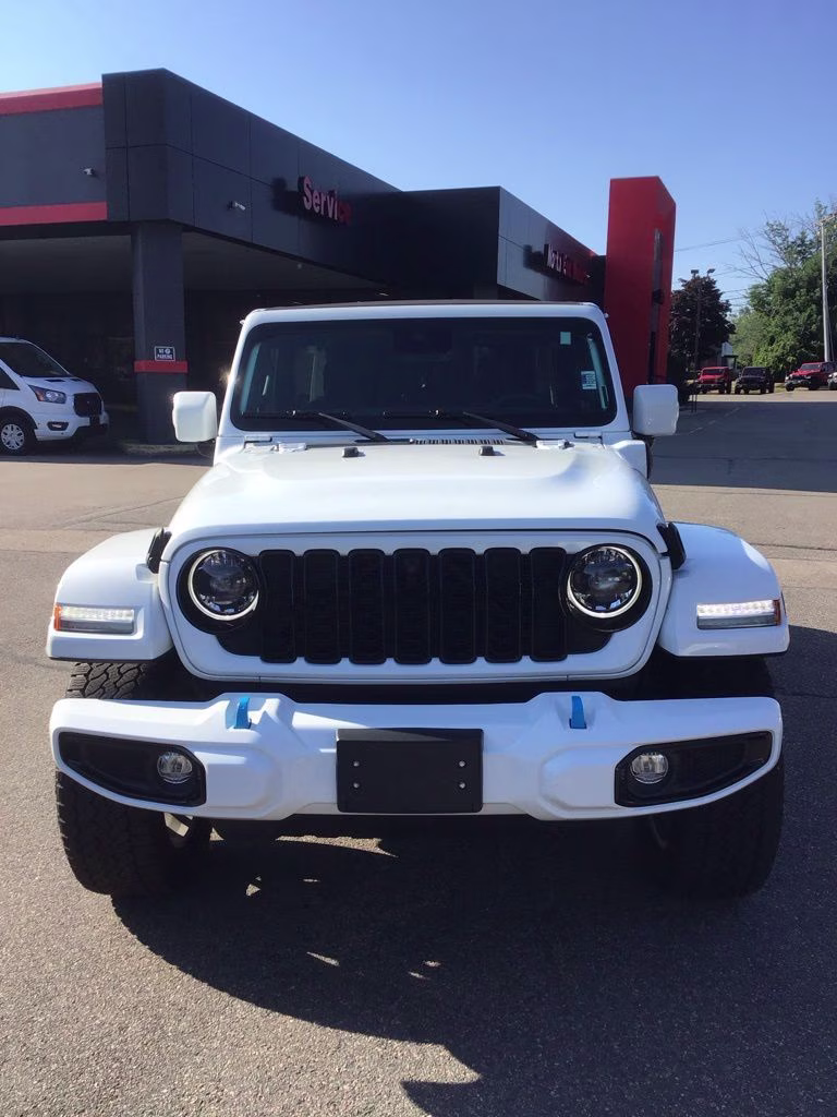 2024 Bright White Clearcoat Jeep Wrangler High Altitude 4xe 4X4 SUV