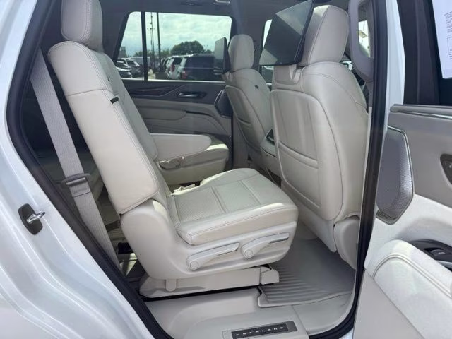 2024 White Cadillac Escalade Premium Luxury Platinum 4X4 SUV