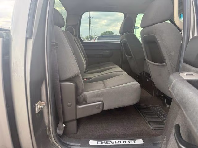 2009 Graystone Metallic Chevrolet Silverado 1500 LT 4X4 Truck