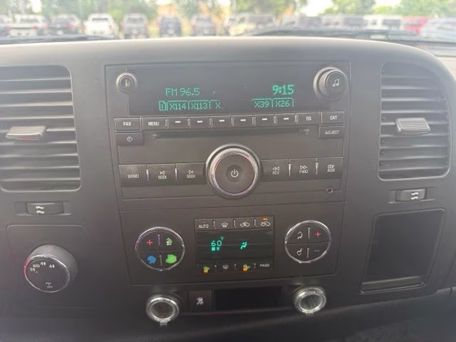 2009 Graystone Metallic Chevrolet Silverado 1500 LT 4X4 Truck