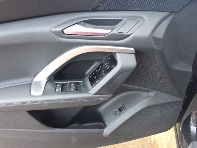 2025 Tambora Gray Metallic Audi Q5 2.0T Premium AWD SUV