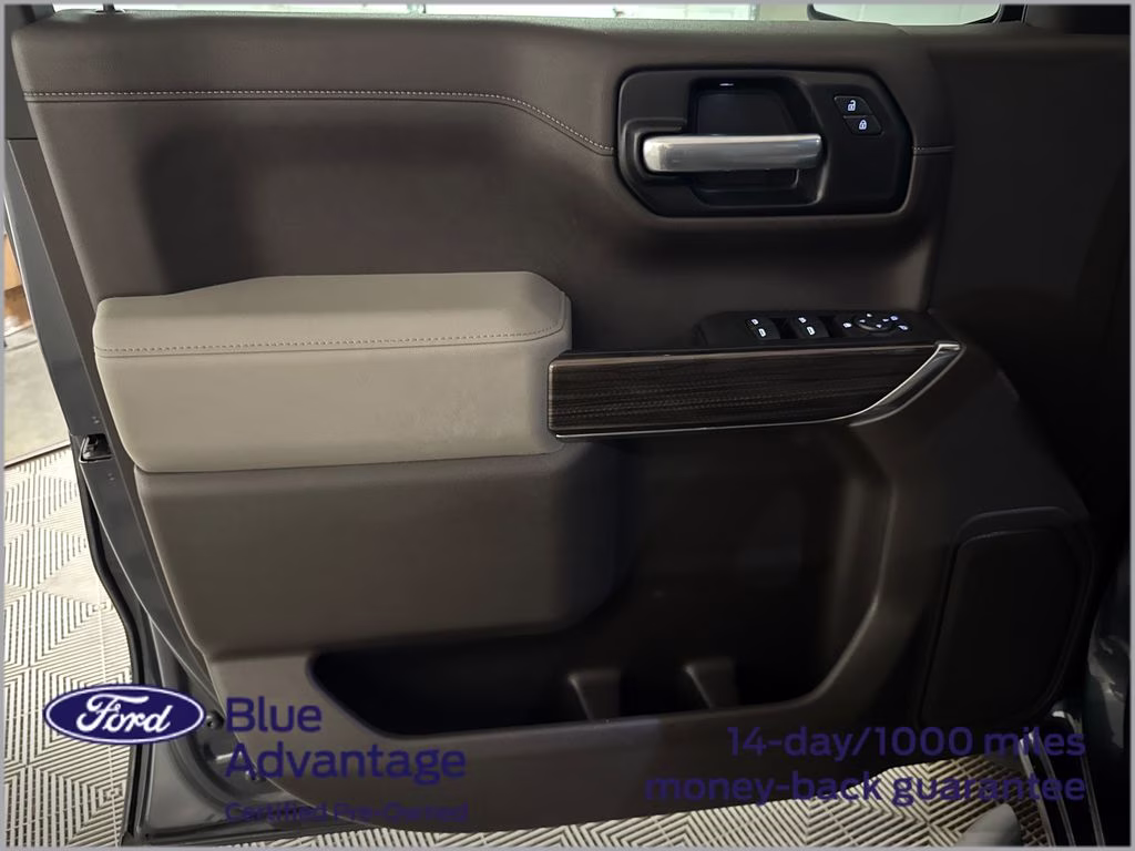 2021 Shadow Gray Metallic Chevrolet Silverado 1500 LT 4X4 Truck