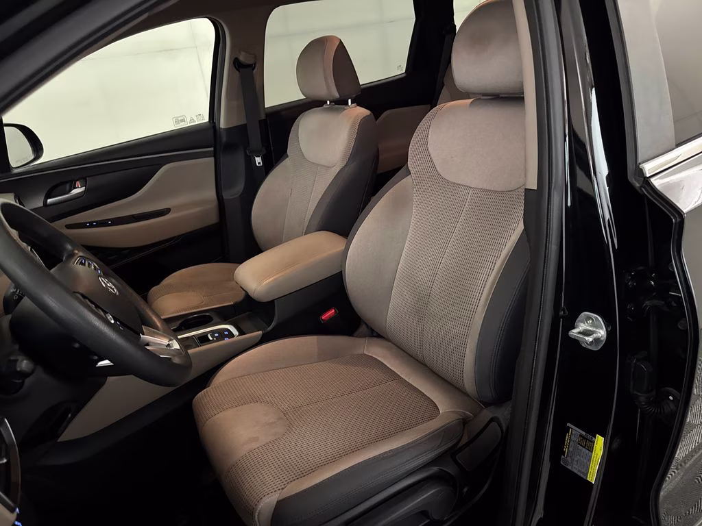 2019 Twilight Black Hyundai Santa Fe SE FWD SUV