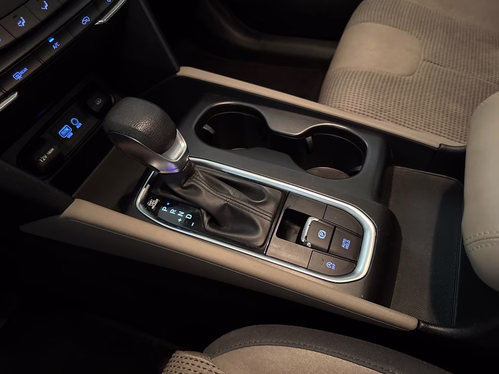 2019 Twilight Black Hyundai Santa Fe SE FWD SUV