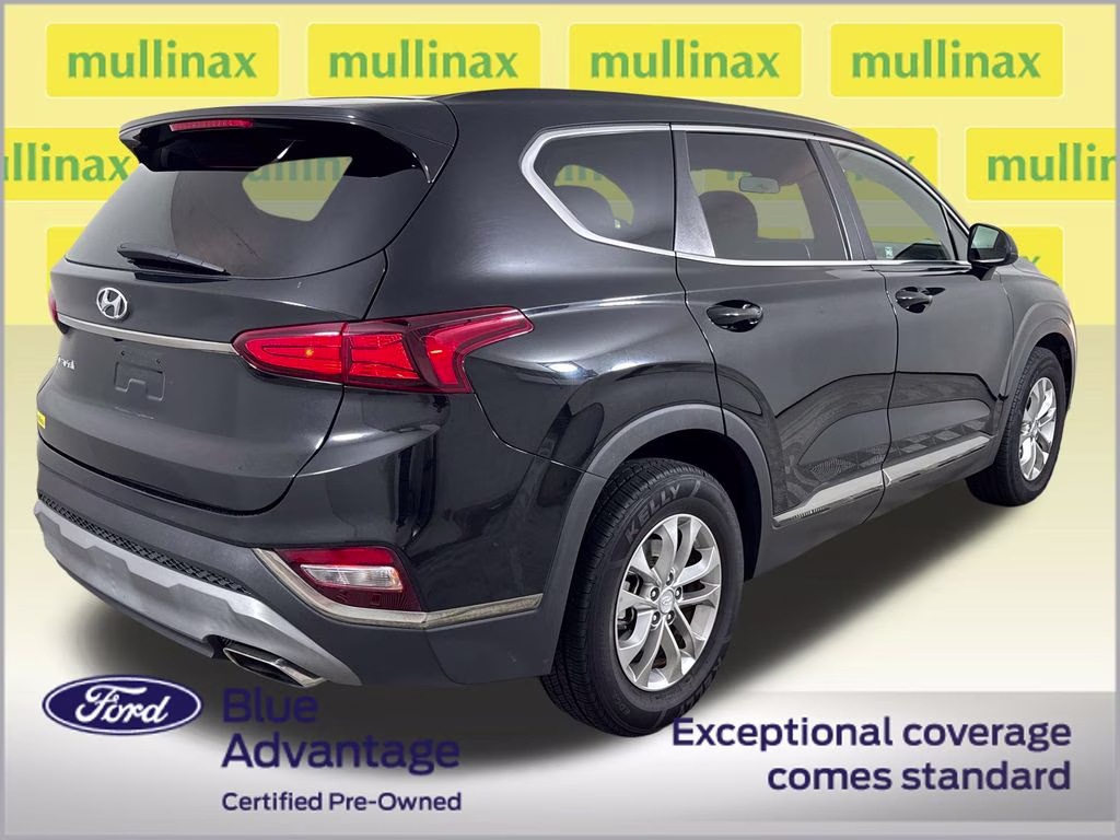 2019 Twilight Black Hyundai Santa Fe SE FWD SUV