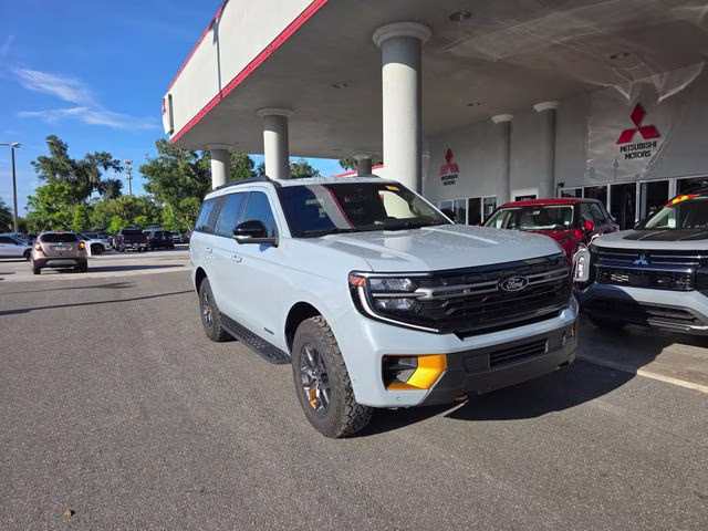 2025 Gray Metallic Ford Expedition Tremor 4X4 SUV