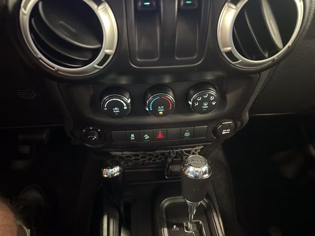 2017 Hypergreen Clearcoat Jeep Wrangler Sahara 4X4 SUV