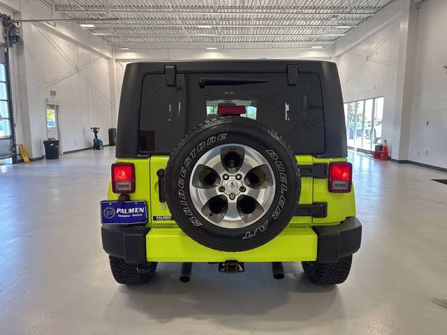 2017 Hypergreen Clearcoat Jeep Wrangler Sahara 4X4 SUV