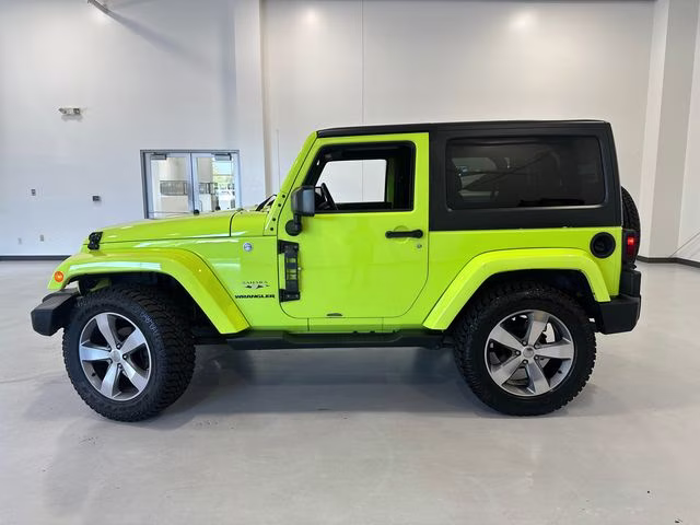 2017 Hypergreen Clearcoat Jeep Wrangler Sahara 4X4 SUV
