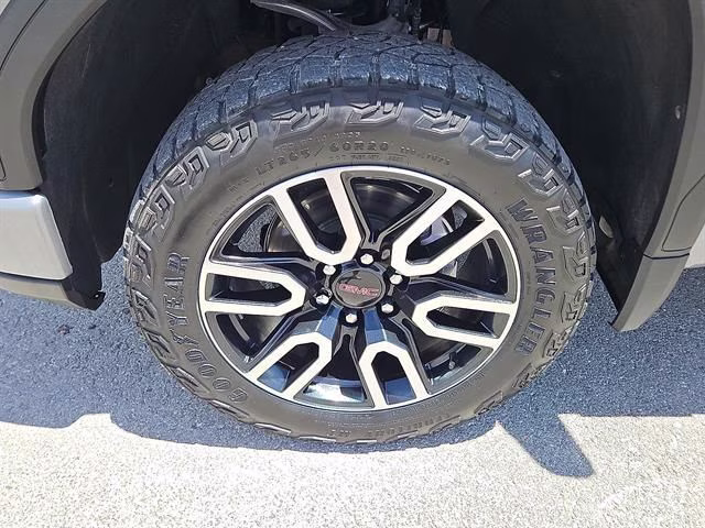 2023 Sterling Metallic GMC Sierra 1500 AT4 4X4 Truck