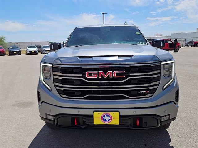 2023 Sterling Metallic GMC Sierra 1500 AT4 4X4 Truck