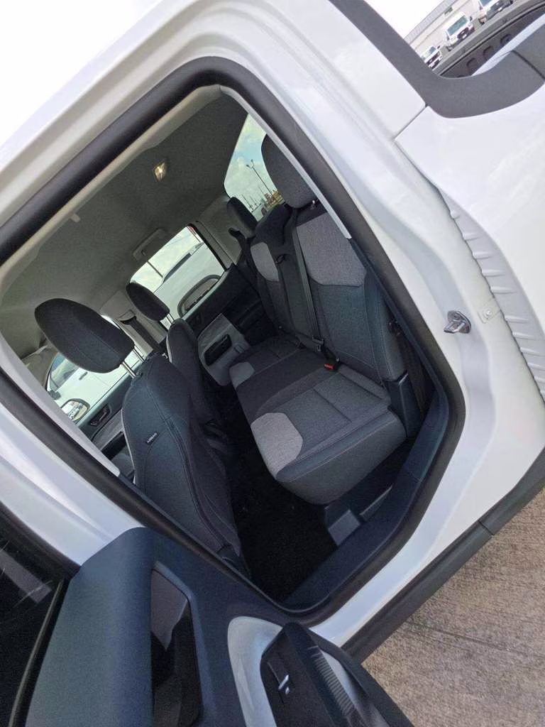 2024 Oxford White Ford Maverick XLT AWD Truck
