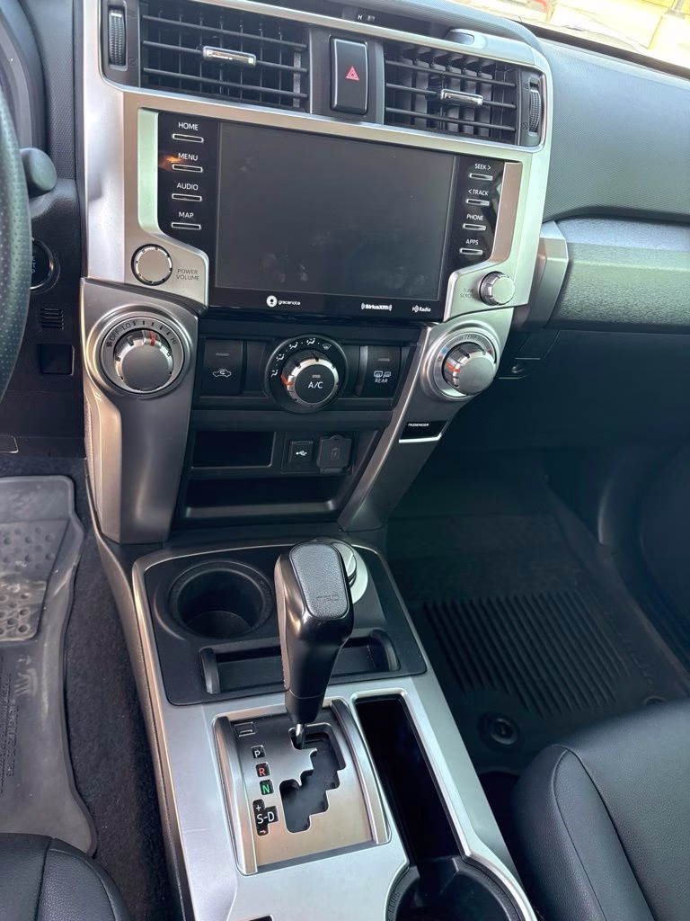 2022 White Toyota 4Runner TRD Sport 4X4 SUV