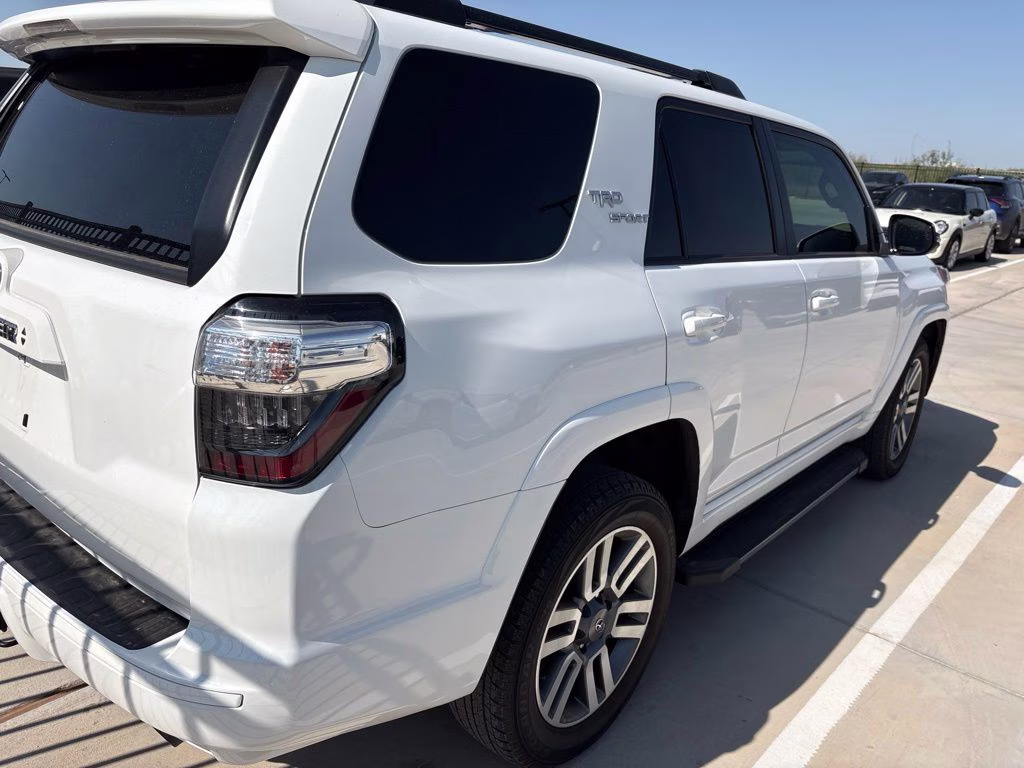 2022 White Toyota 4Runner TRD Sport 4X4 SUV