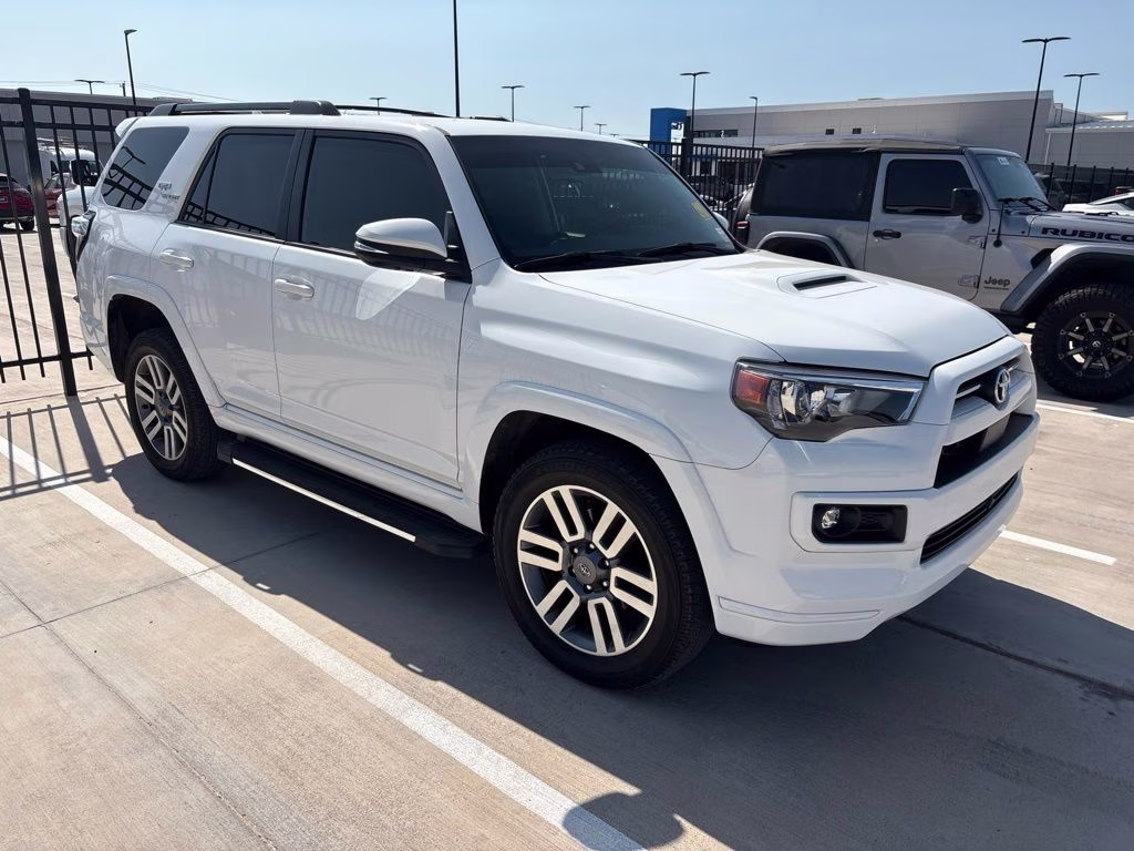 2022 White Toyota 4Runner TRD Sport 4X4 SUV